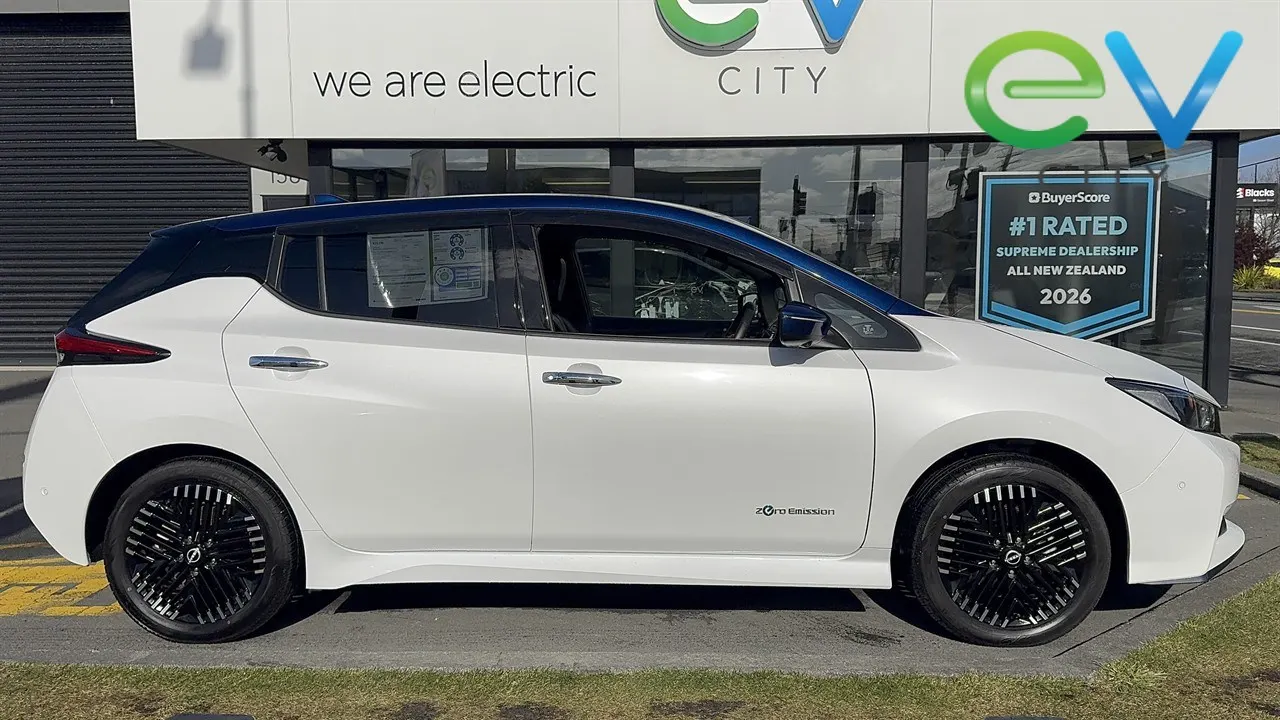 2023 Nissan LEAF X E+ 62kWh With Pro Pilot & 360 Camera — photo 3