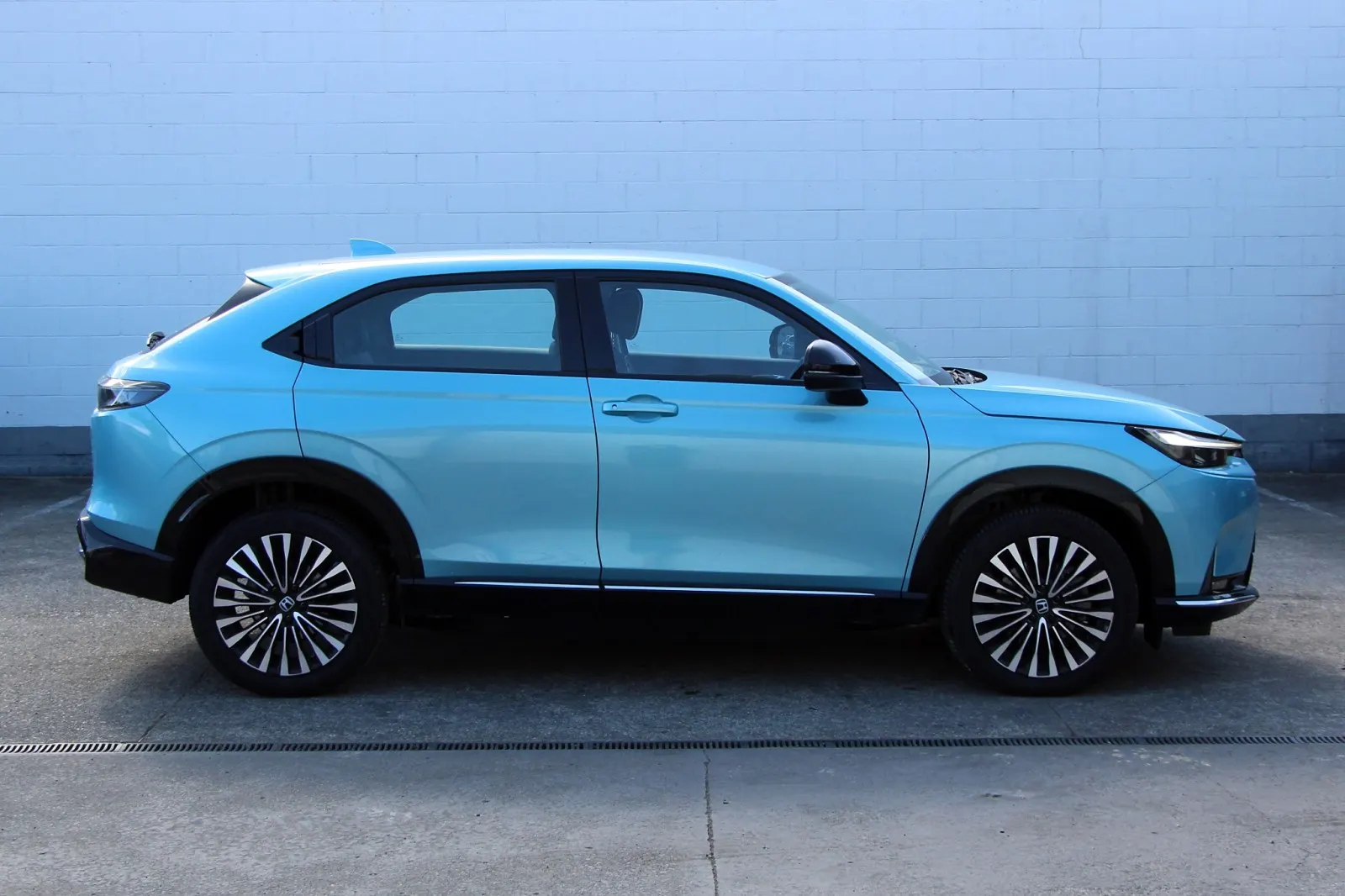 2025 Honda e:N1 Series 1 69kWh/EV/FG, photo 4