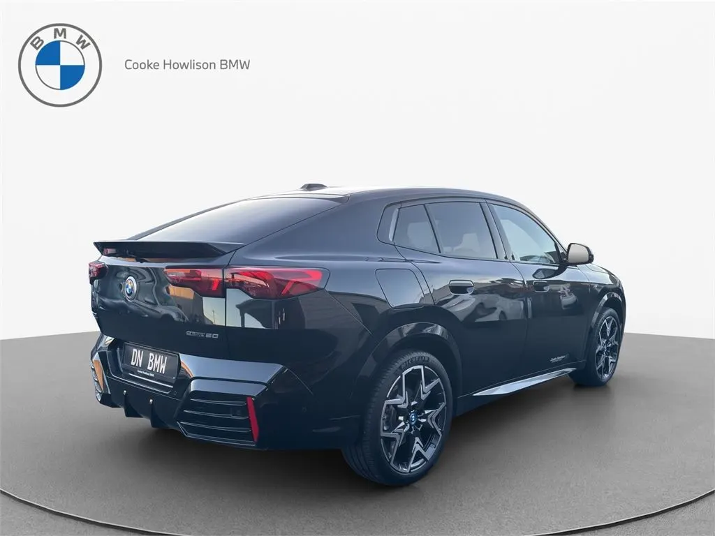 2025 BMW iX2 eDrive20 M Sport, photo 7