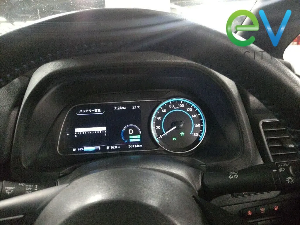 2022 Nissan Leaf X (40kWh), photo 6