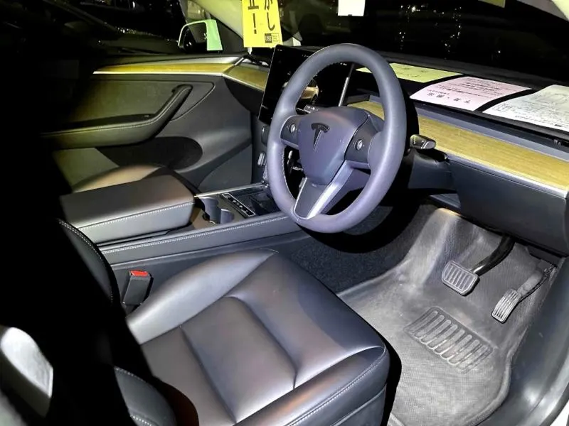 2023 Tesla Model Y (60kWh), photo 4