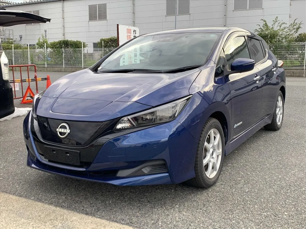 2022 Nissan Leaf X (40kWh), photo 4