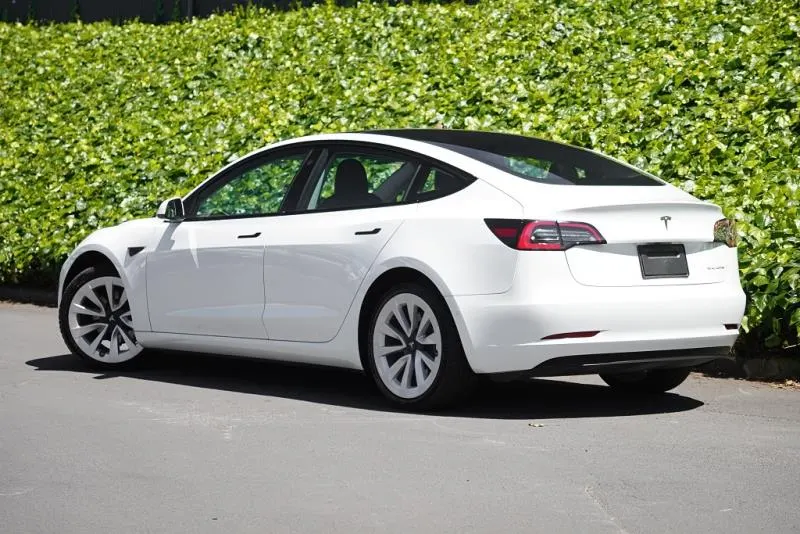 2021 Tesla Model 3 Long Range AWD (82kWh), photo 7