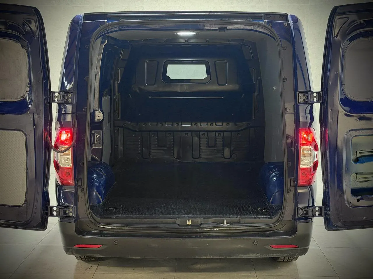 2024 LDV eDeliver 3 EV5 (50kW) — photo 6