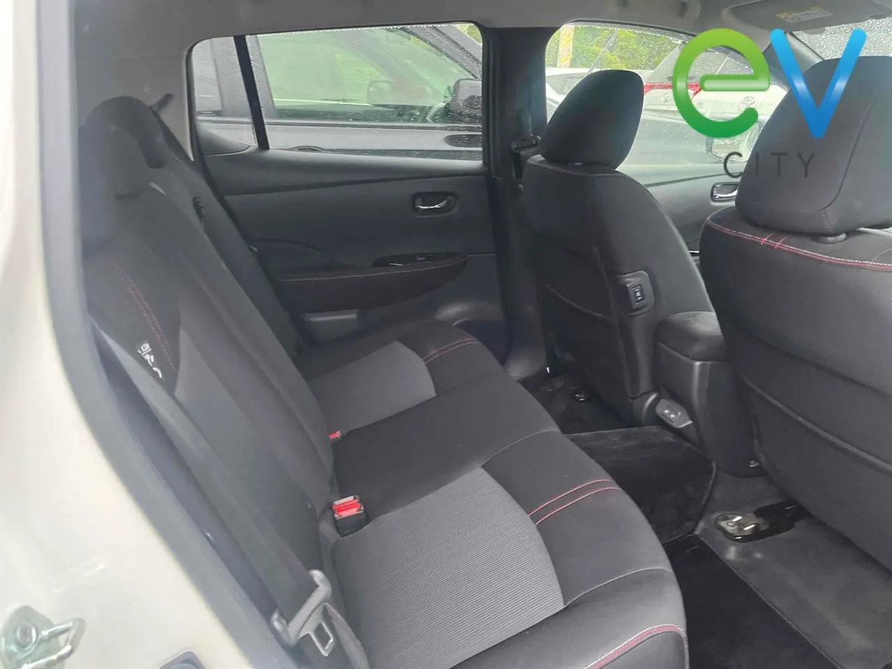 2021 Nissan LEAF X 40kWh NISMO With Pro Pilot & 360 Camera — photo 8