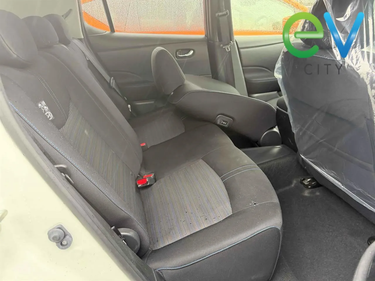2017 Nissan Leaf G (40kWh) Pro Pilot, 360 Camera — photo 11