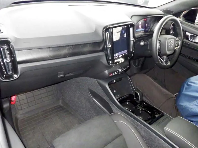2022 Volvo C40 Recharge Ultimate Twin 4WD (78kWh) — photo 6