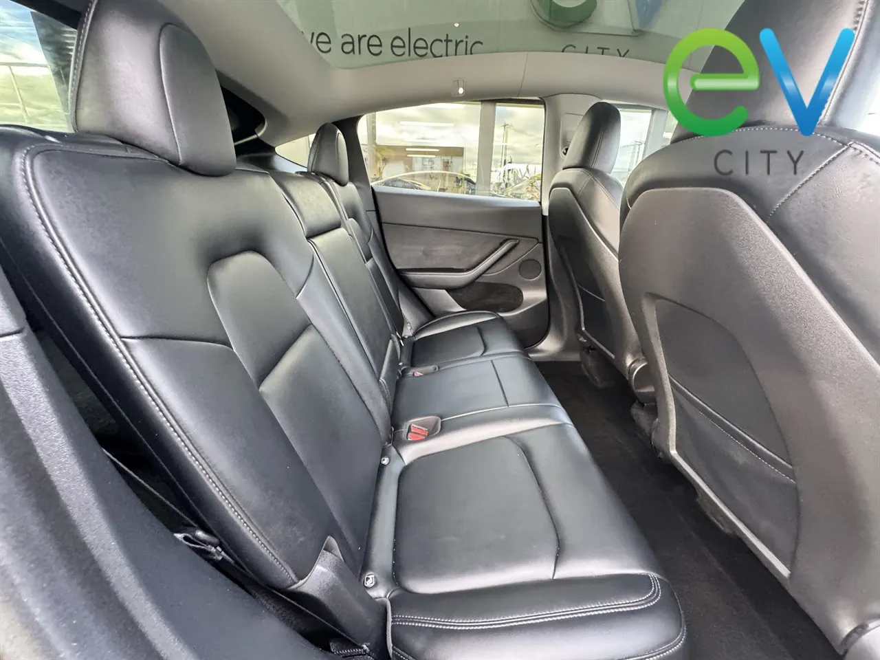 2022 Tesla Model Y Rear Wheel Drive — photo 15