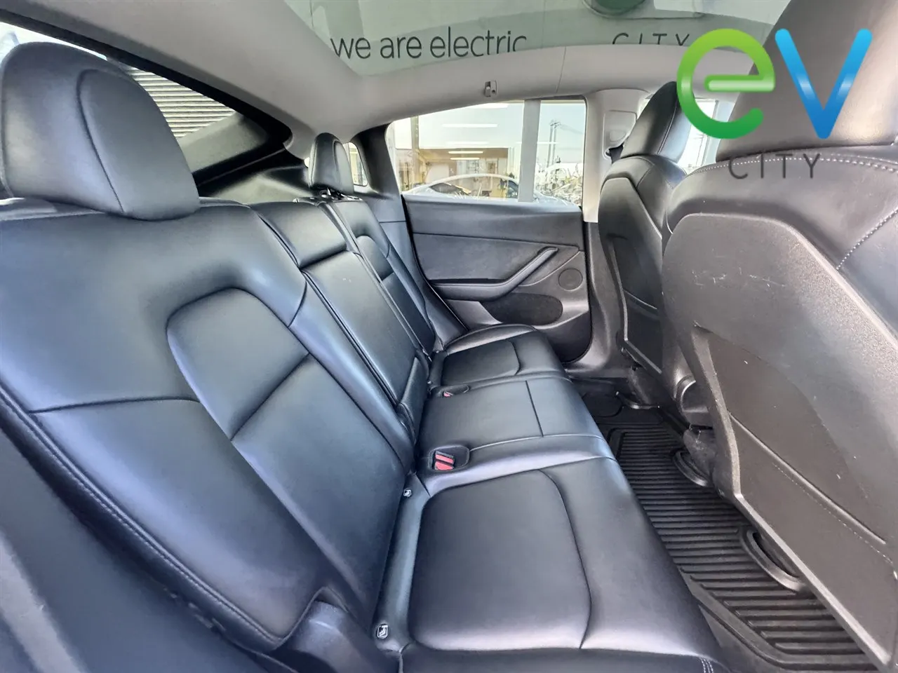 2023 Tesla Model Y Rear Wheel Drive, photo 14