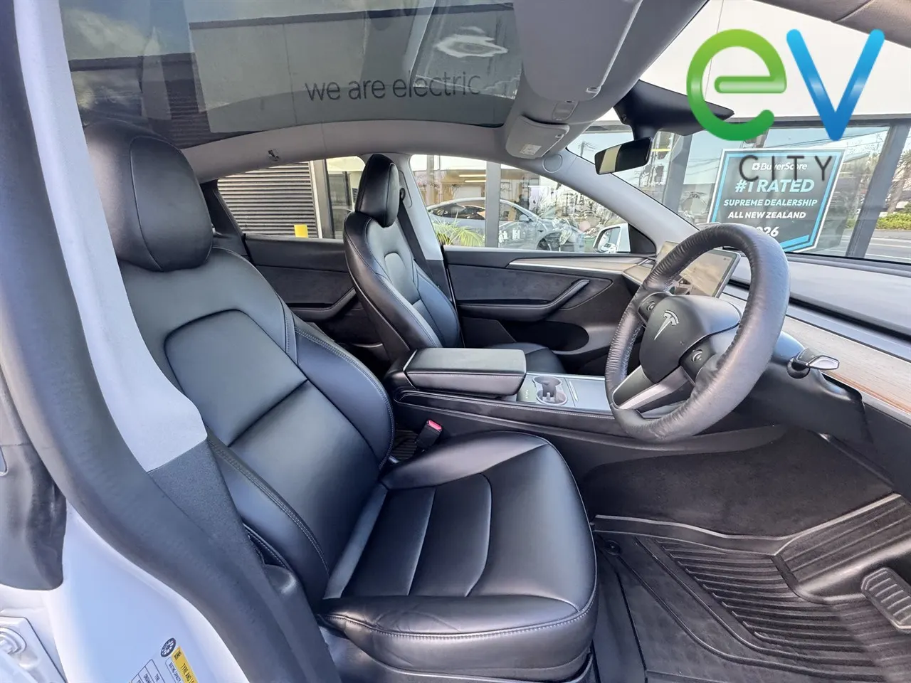 2023 Tesla Model Y Rear Wheel Drive, photo 13