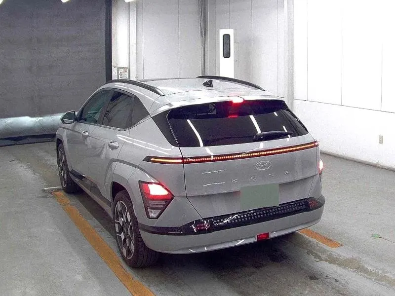 2023 Hyundai Kona Lounge (64kWh) — photo 13