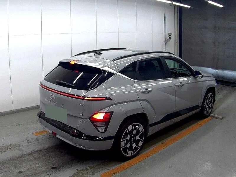 2023 Hyundai Kona Lounge (64kWh) — photo 12