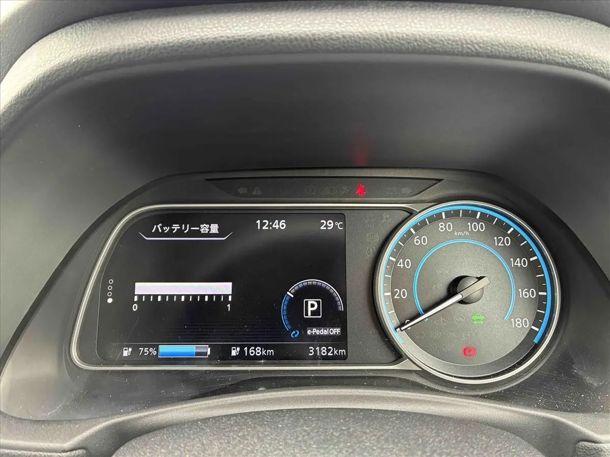2023 Nissan Leaf X V Selection (40kWh), photo 7