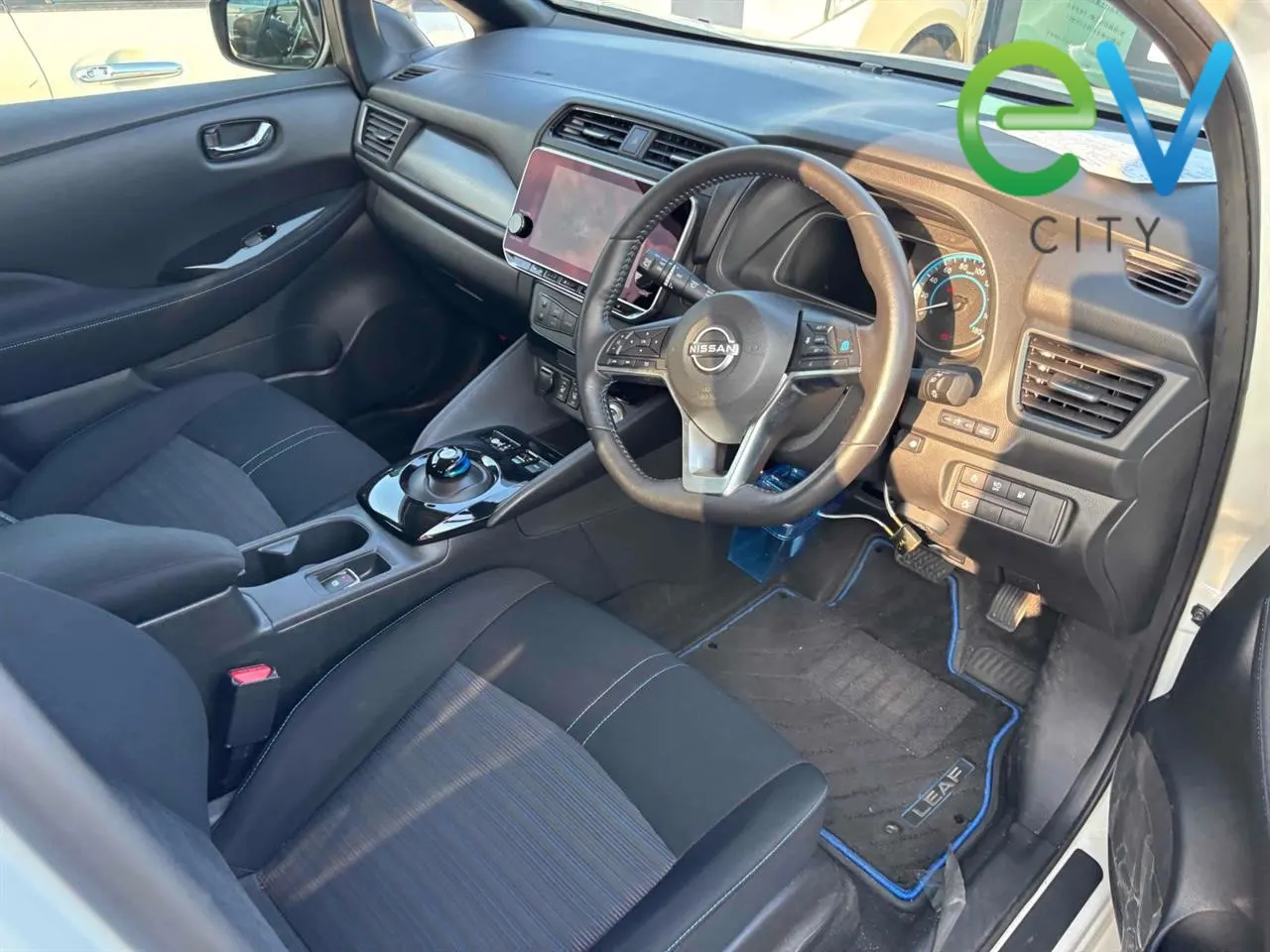 2022 Nissan LEAF X 40kWh With Pro Pilot, 360 Camera, photo 8