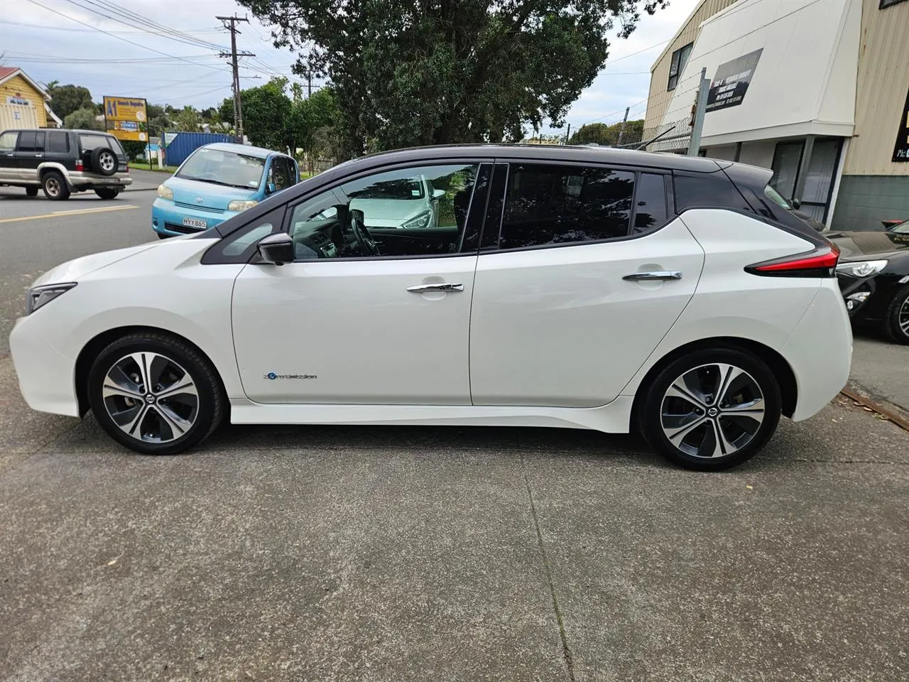 2019 Nissan Leaf 40X (40kWh) — photo 6