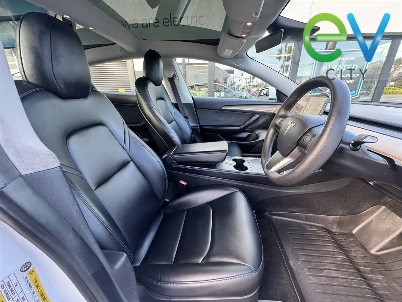 2023 Tesla Model 3 Standard Range Plus, photo 14
