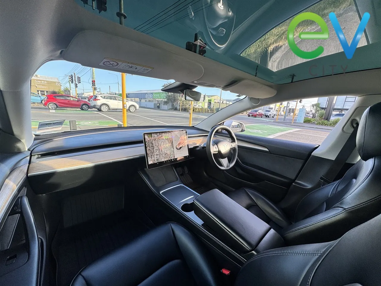 2023 Tesla Model 3 Standard Range Plus, photo 10