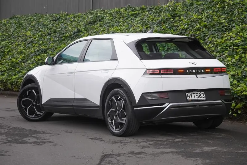 2022 Hyundai IONIQ 5 73kWh — photo 6