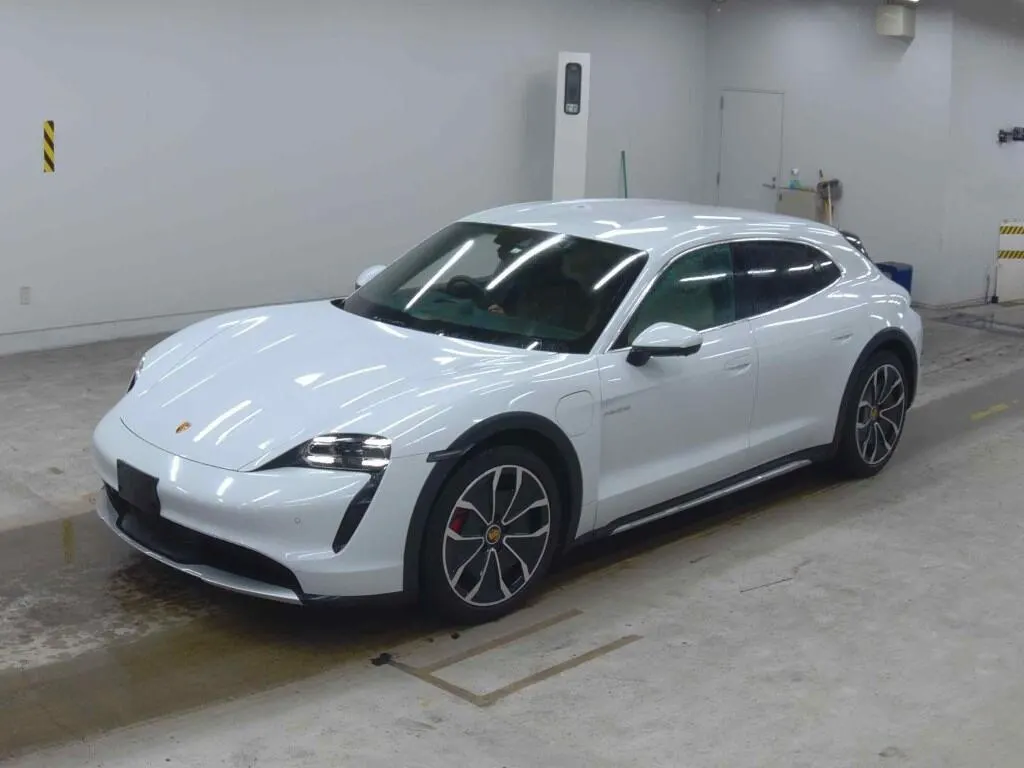 2023 Porsche Taycan 4S Sport Turismo Wagon (93kWh) — photo 3