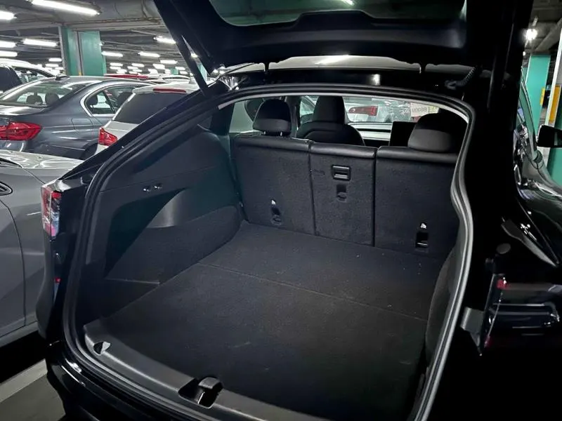 2023 Tesla Model Y Performance AWD (79kWh) — photo 11