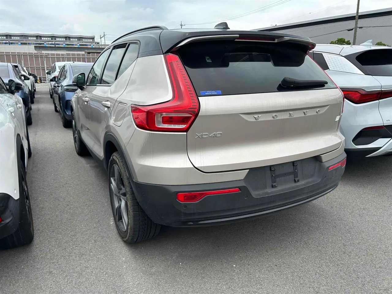 2022 Volvo XC40 Recharge Ultimate Twin Motor (4WD) — photo 2