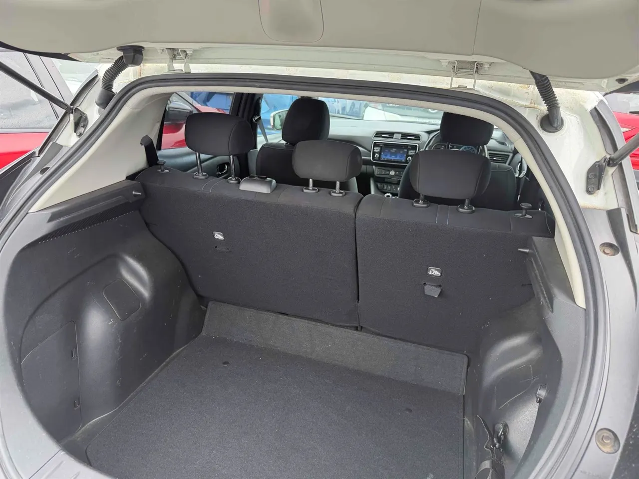 2018 Nissan Leaf 40X (40kWh) — photo 8