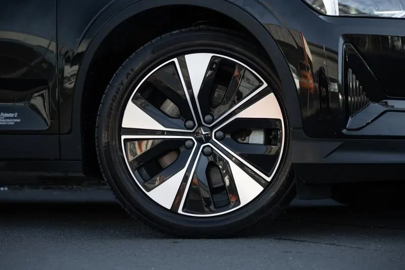 2022 Polestar 2 SRSM 69kWh — photo 8