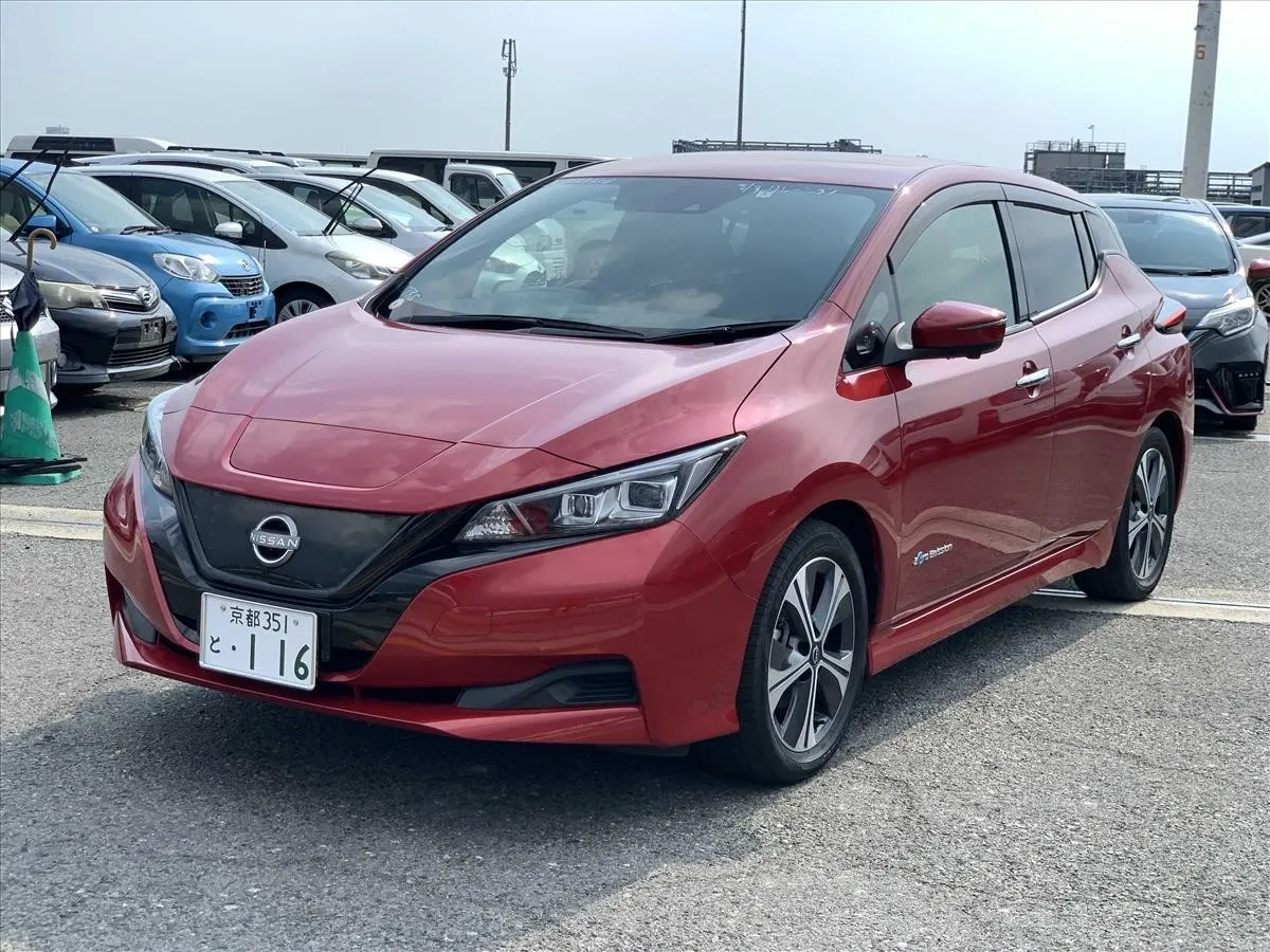2022 Nissan Leaf X V Selection (40kWh) — photo 3