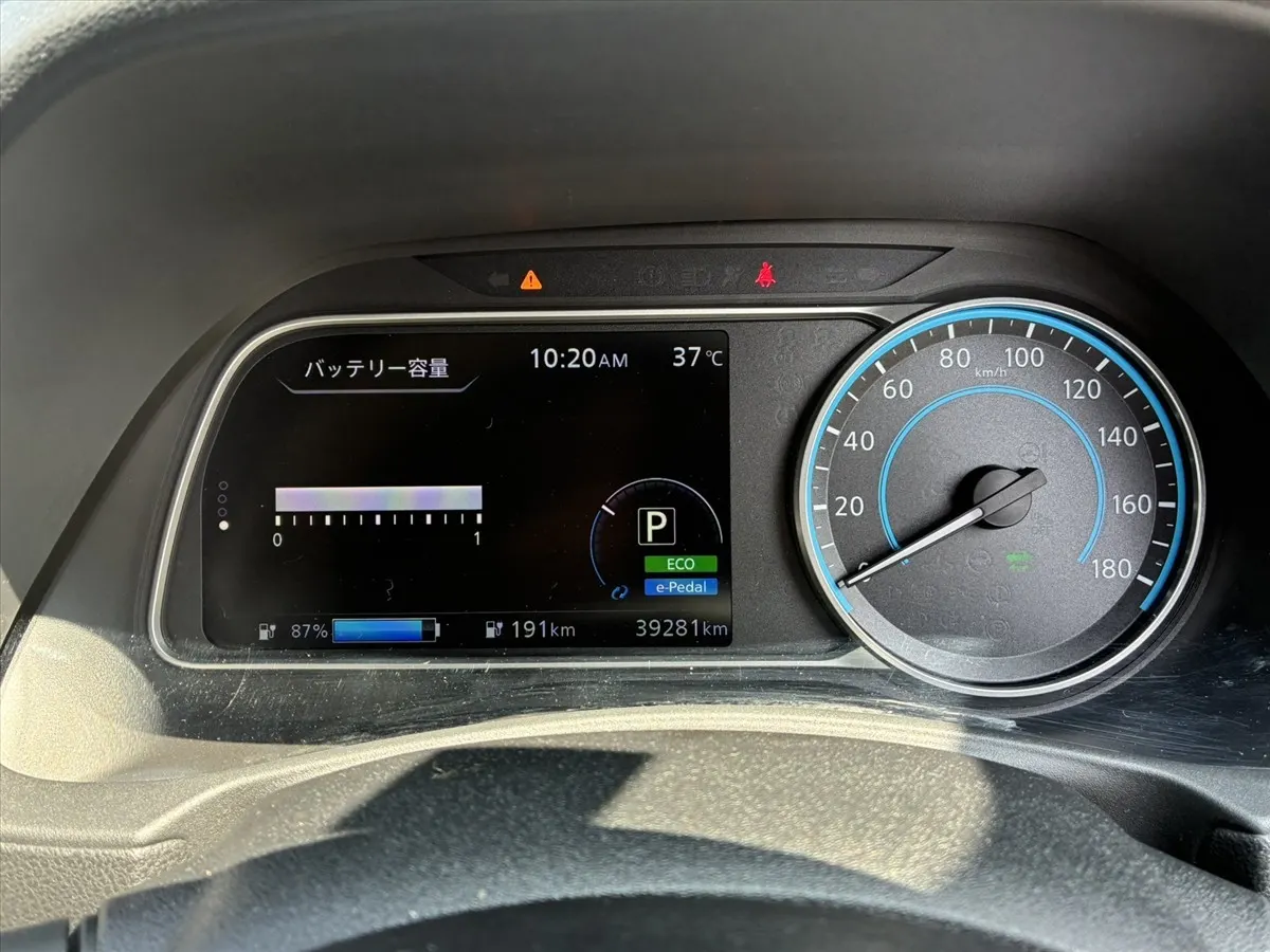 2021 Nissan Leaf X V Selection (40kWh) — photo 7