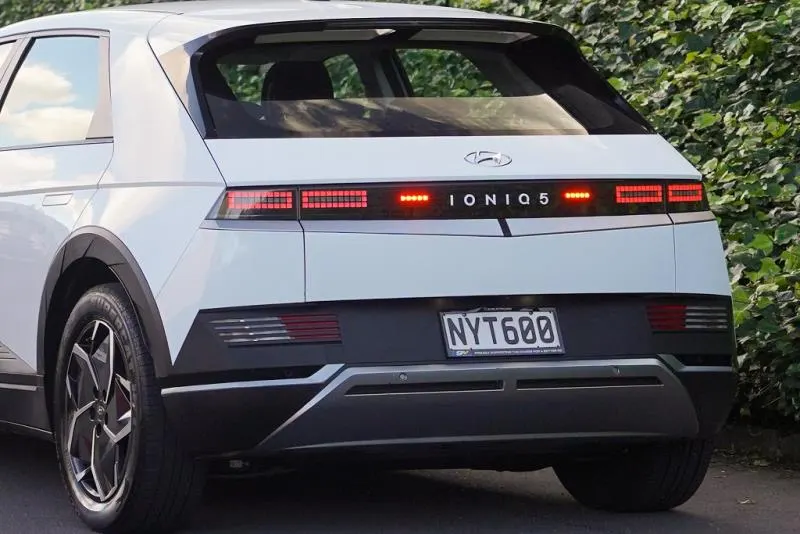 2021 Hyundai IONIQ 5 Long Range (73kWh), photo 3