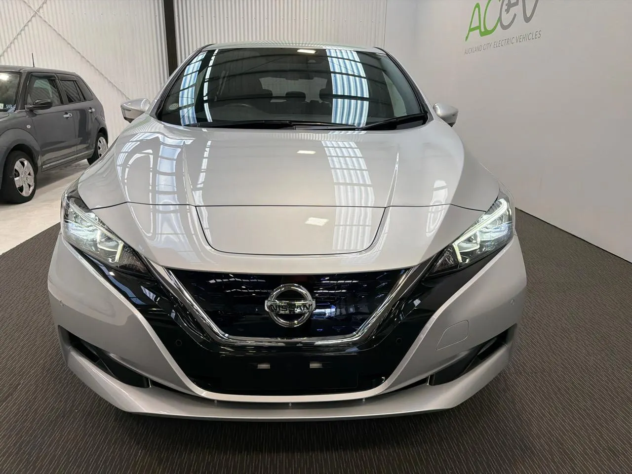 2020 Nissan Leaf G (40kWh) — photo 9