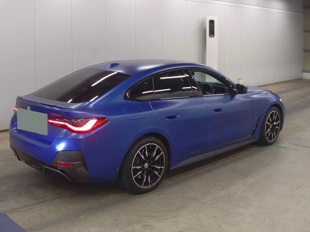 2022 BMW i4 M50 400kW (AWD), photo 4
