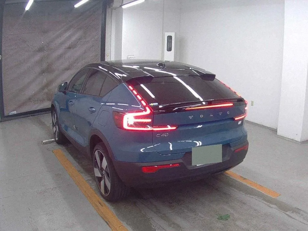 2022 Volvo C40 Recharge Ultimate Twin Motor — photo 5