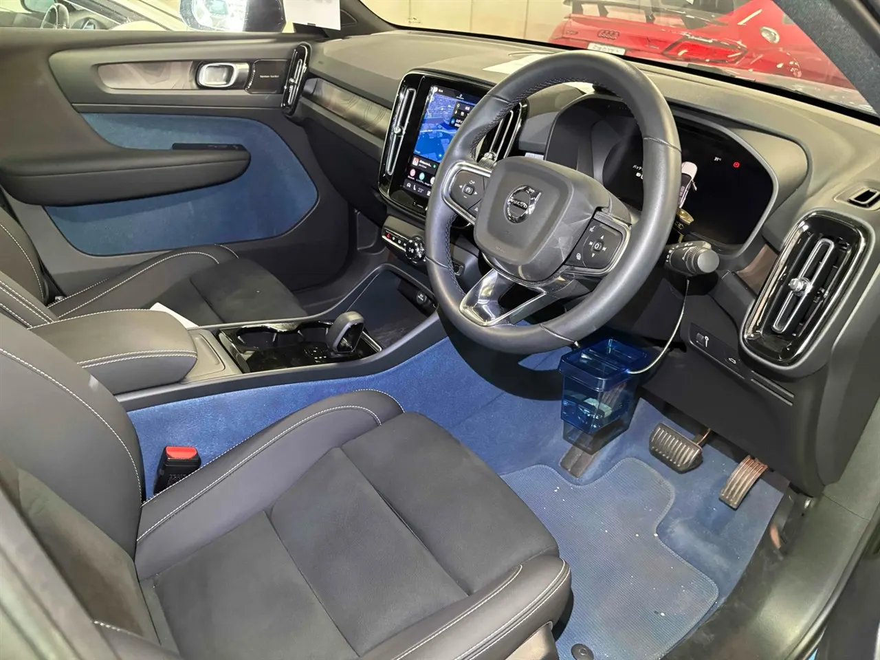 2022 Volvo C40 Recharge Ultimate Twin Motor — photo 7