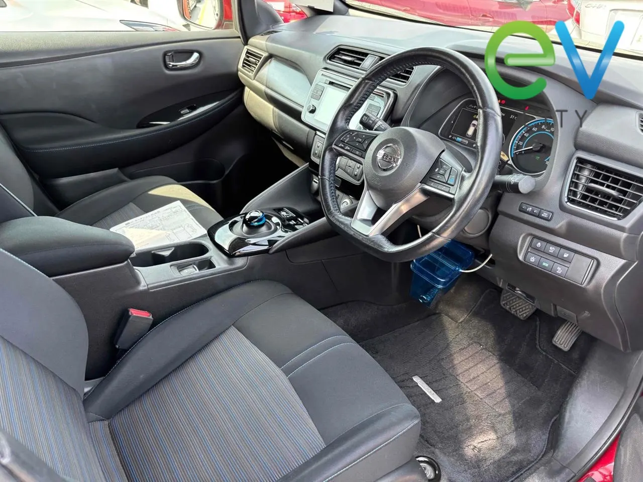 2017 Nissan LEAF G 40kWh Pro Pilot, 360 Camera — photo 7