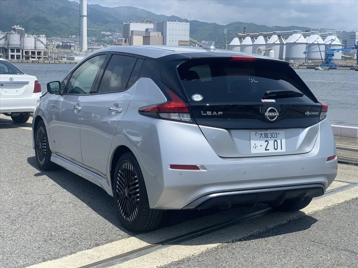 2022 Nissan Leaf G (40kWh) — photo 4