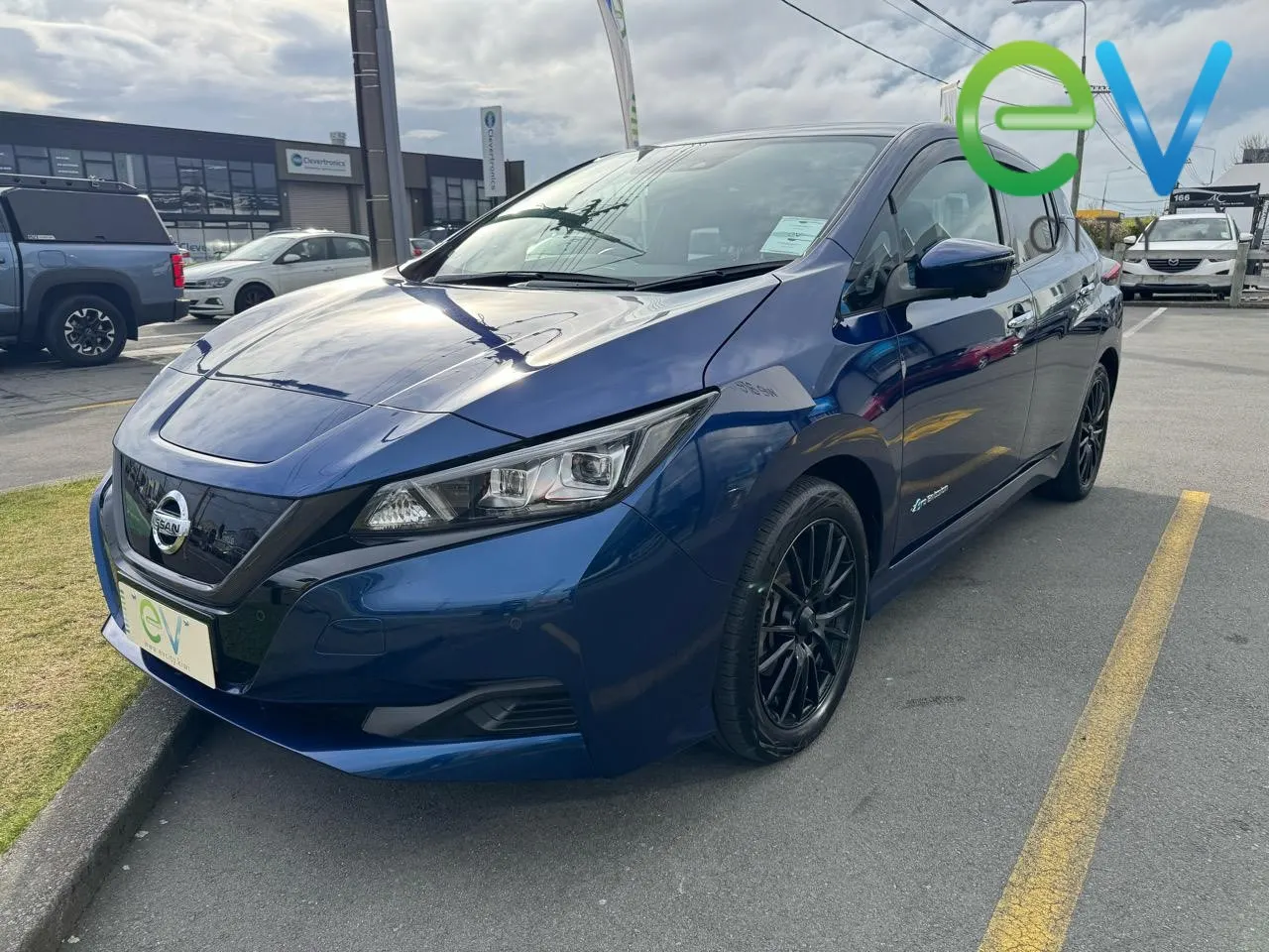 2019 Nissan LEAF X 40kWh With Pro Pilot, 360 Camera — photo 7