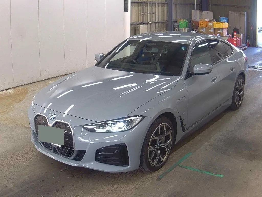 2022 BMW i4 M40 Motorsport e-Drive, photo 2