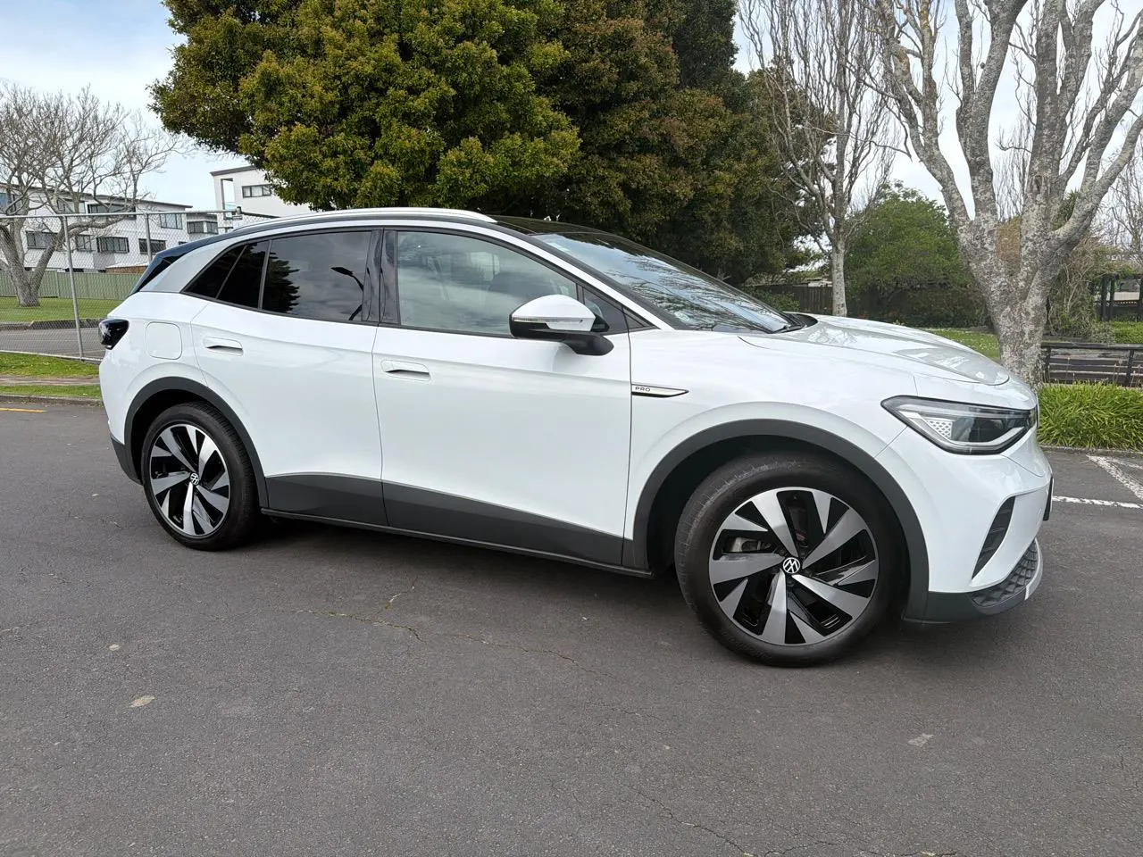 2023 Volkswagen ID.4 Pro (82kWh) — photo 3