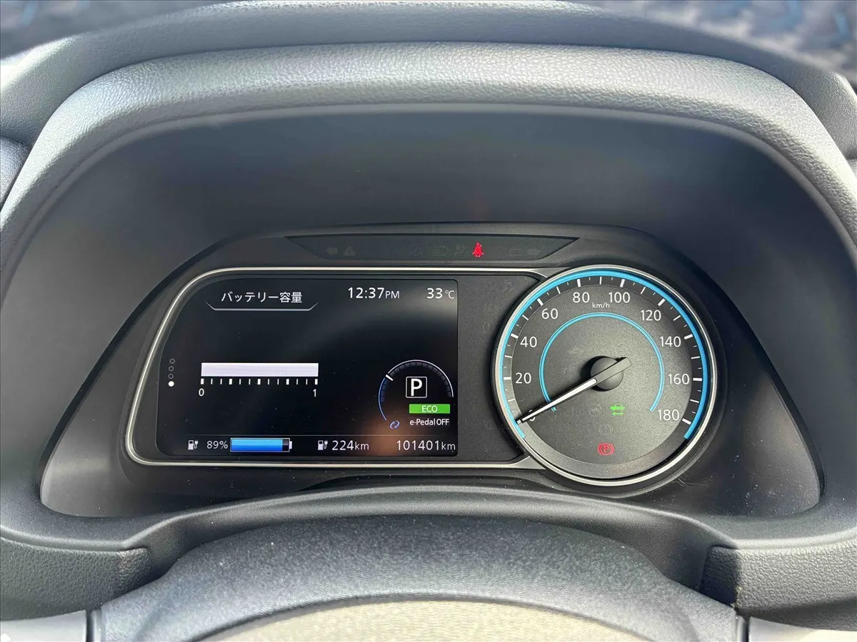2022 Nissan Leaf X V Selection (40kWh), photo 4