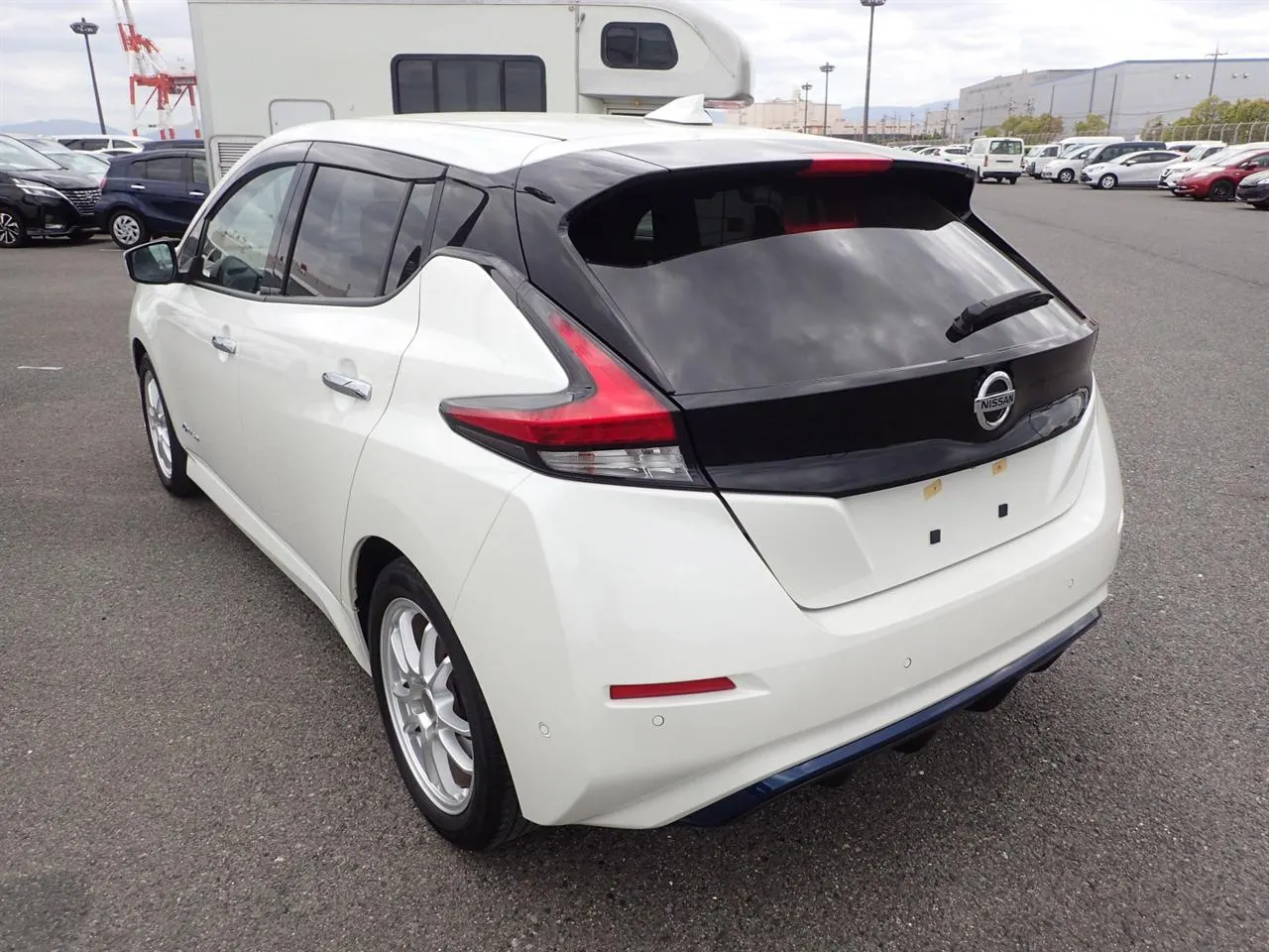 2019 Nissan Leaf 40kWh G ZE1 — photo 5