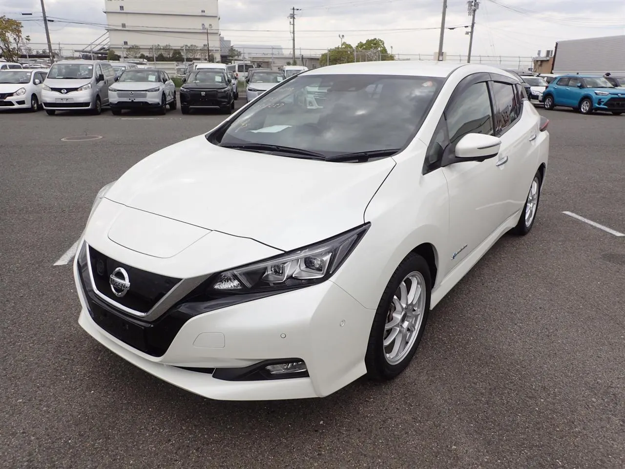 2019 Nissan Leaf 40kWh G ZE1 — photo 3