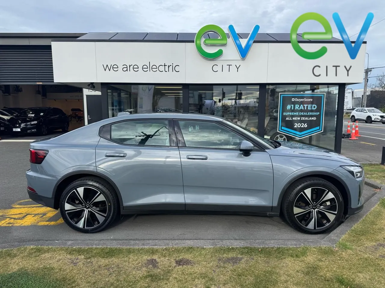 2022 Polestar 2 SRSM (69kWh), photo 2