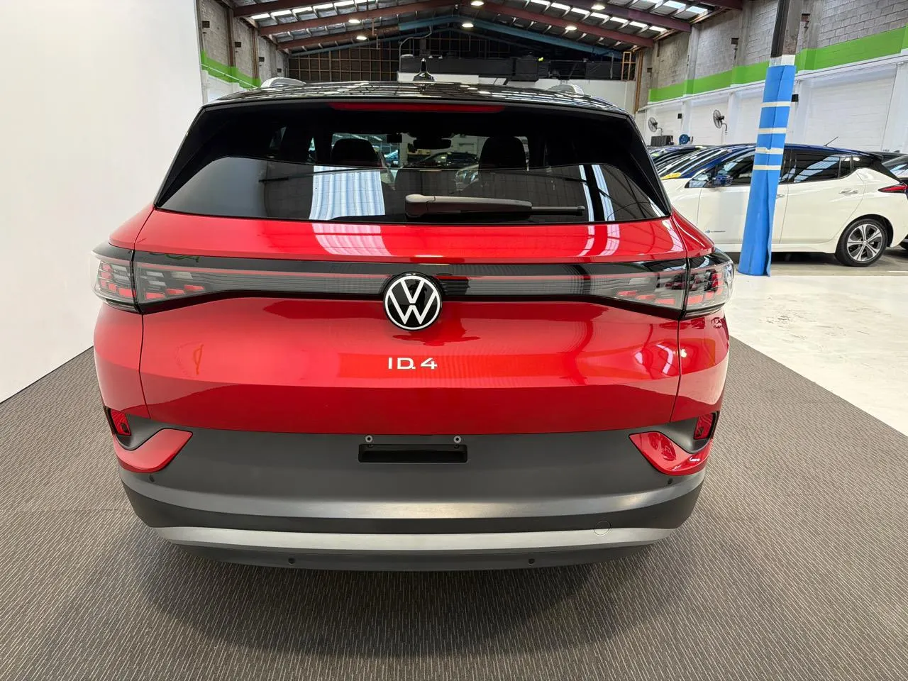 2023 Volkswagen ID.4 PRO Launch Edition (82kWh) — photo 6