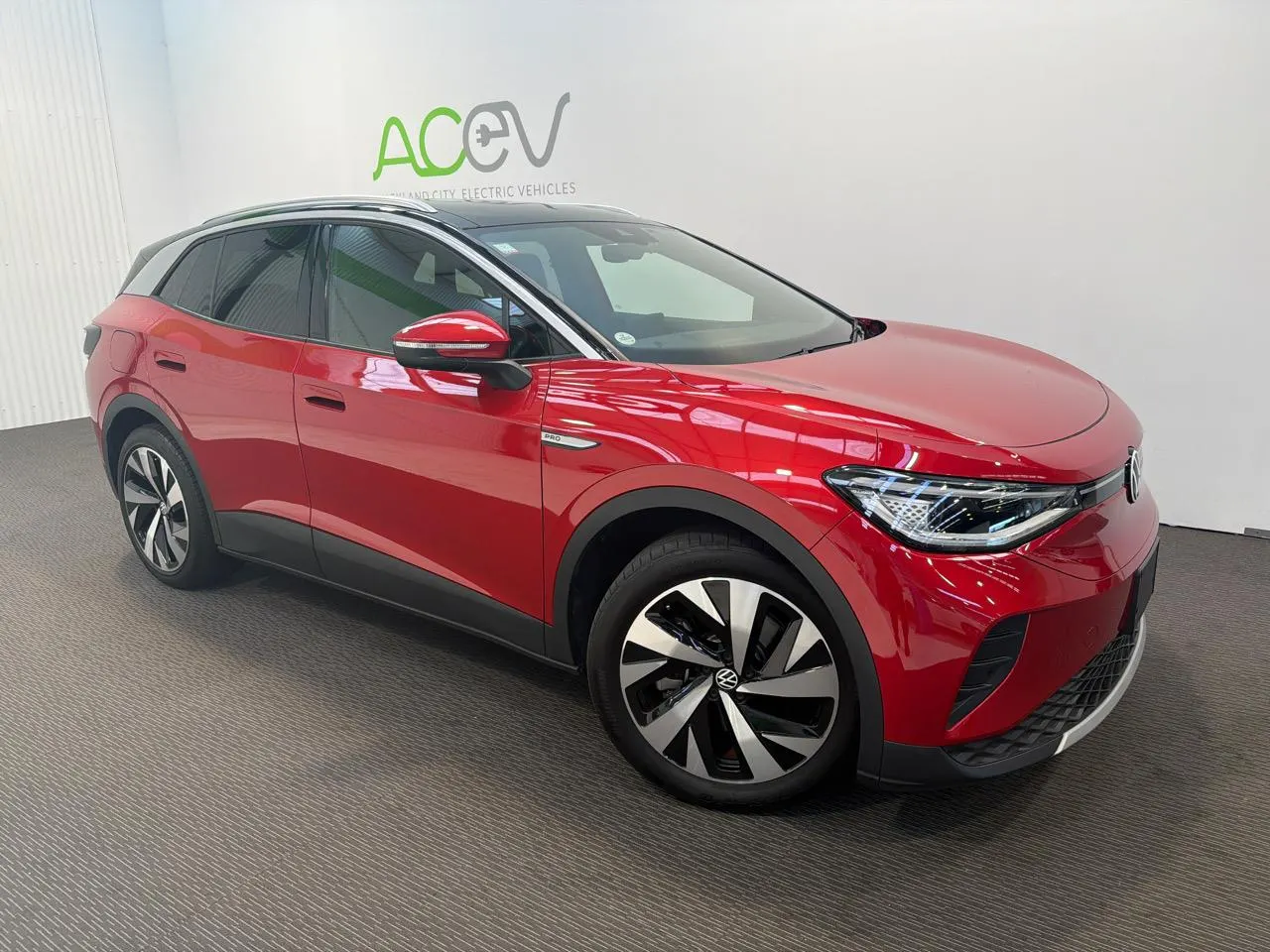2023 Volkswagen ID.4 PRO Launch Edition (82kWh) — photo 2