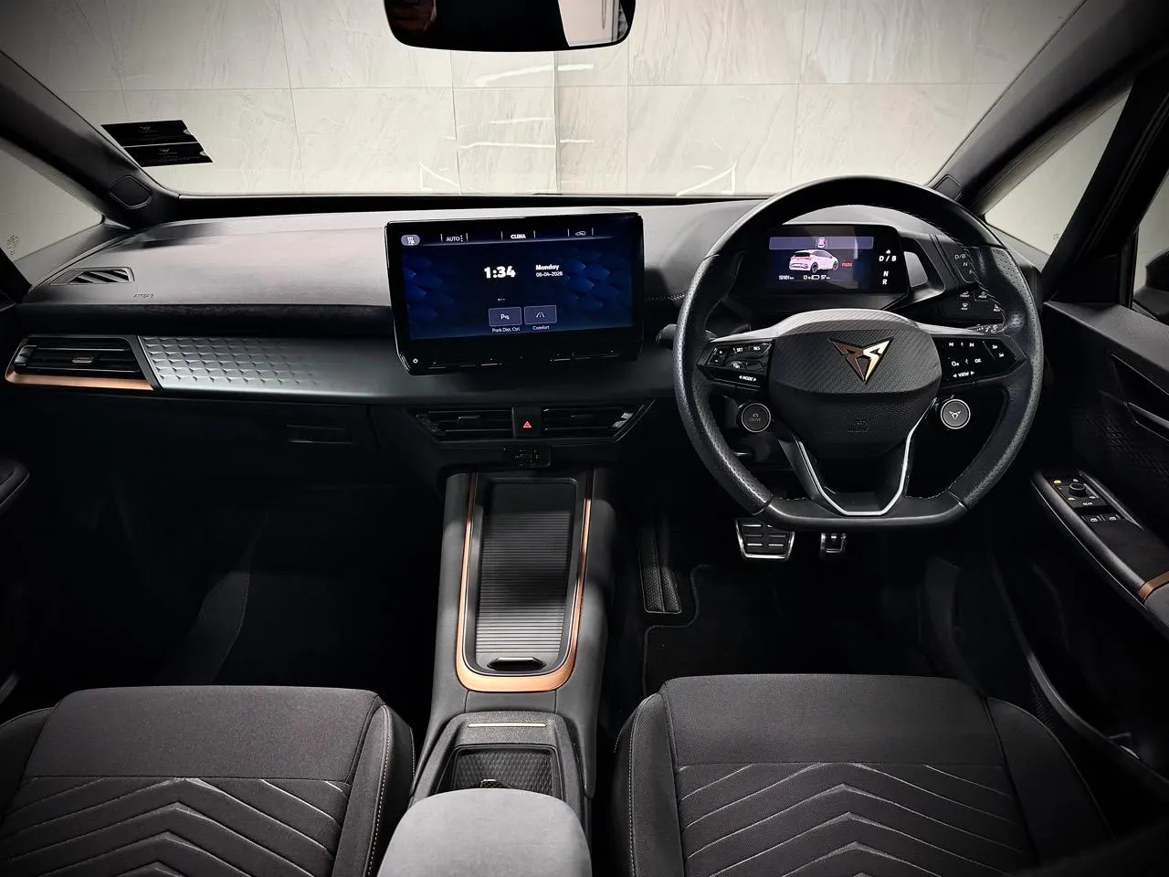 2024 Cupra Born V+ (77kWh) — photo 17