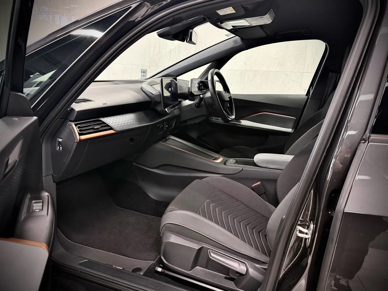 2024 Cupra Born V+ (77kWh) — photo 13