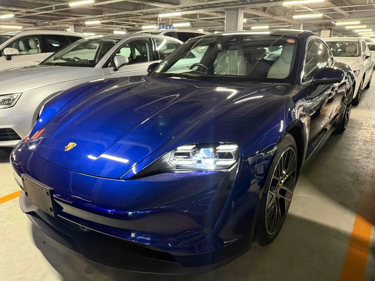 2021 Porsche Taycan 4S Sport Chrono Package — photo 2