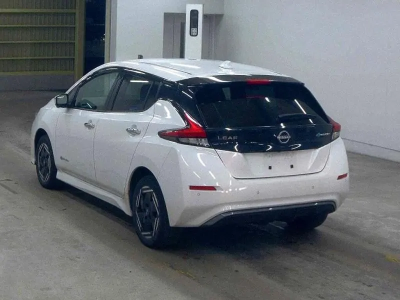 2023 Nissan Leaf e+ X (62kWh) — photo 16