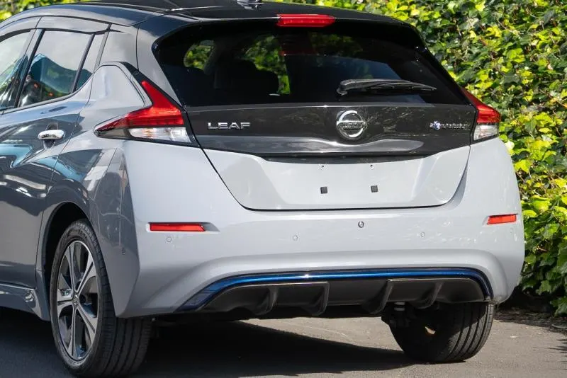 2021 Nissan Leaf e+ G (62kWh) — photo 4